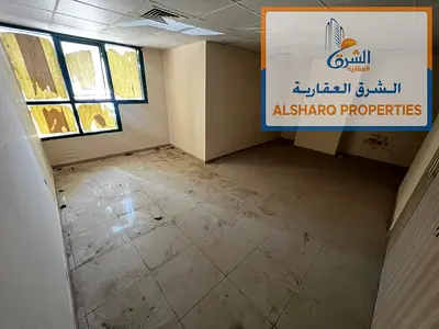 ستديو بمساحة كبيرة$مطبخ منفصل$تكييف مركزي$بسعر أقتصادي و موقع مميز