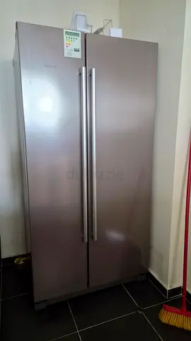 Siemens Side-by-Side Refrigerator