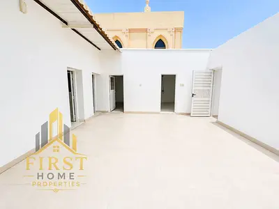LAHWISH 3 BEDROOMS HALL VILLA JUST 50K COURTYARD AREA READY TO MOVE