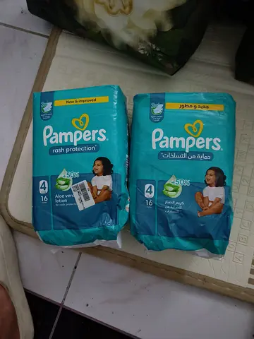 Two Packs Pampers Rash Protection Size 4 (16 pcs each)