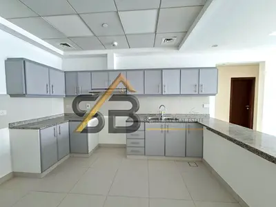 Spacious 2Bedroom | Open Kitchen | Close To Metro