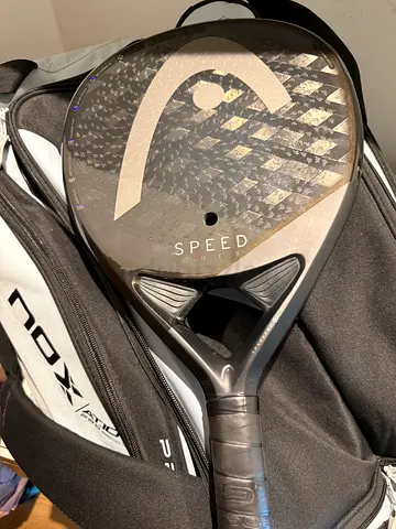 Head Speed One X - Carbon Padel Racket - Brand New Condition with Head Protector
