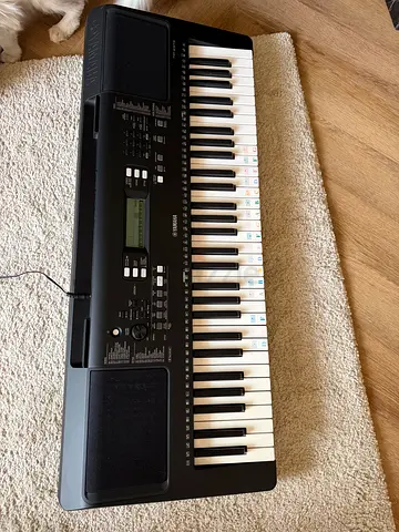 Yamaha PSR-E373 Keyboard + Stand + Adapter | 61 Keys | Good Condition