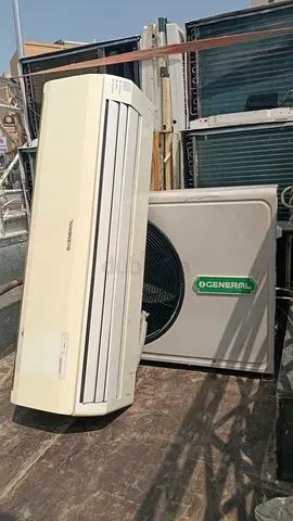 OGeneral Split AC Unit (Indoor + Outdoor) - Used, Good Working Condition