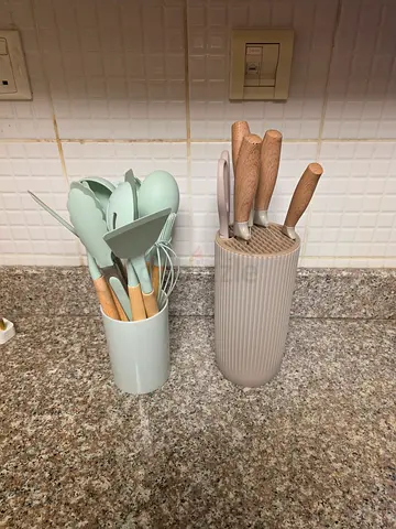 Kitchen Utensils and Knife Set with Holders - Light Green & Beige