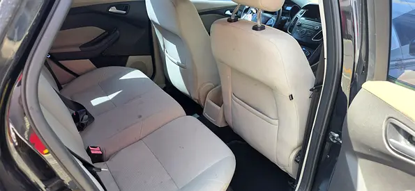 2015 FORD FOCUS 照片 9