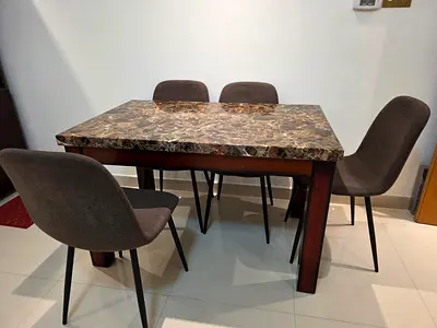 Wooden Dining Table with 122cmx76cm and 4 Upholstered Chairs - Good Condition