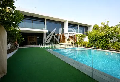 Luxury 4BR Villa| Private Pool | Ready to occupy