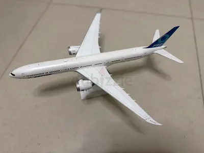 Boeing 777-9 1:200 Diecast model
