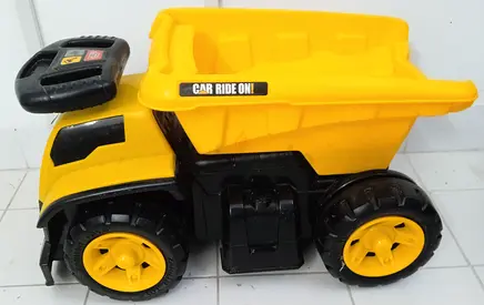 Yellow Plastic Ride-On Dump Big Truck Toy - Good Used Condition