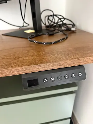 Adjustable Height Standing Desk