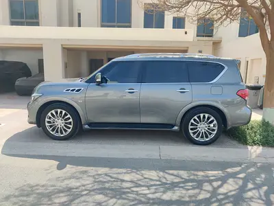 2017 Infiniti QX80 — фото 2