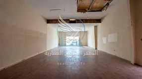 3,000 Sq Ft Warehouse on Main Road in Industrial Area 13