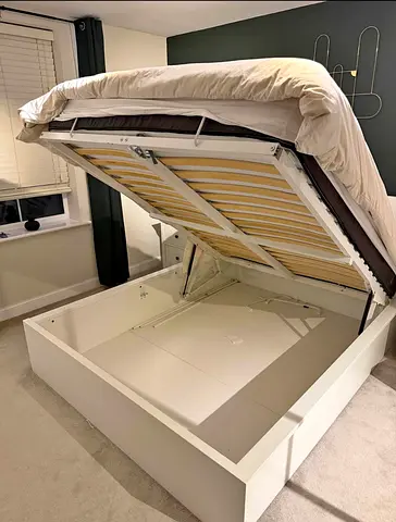 Ikea Hydraulic Queen size 160×200 bed with mattress available in perfect condition