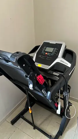 Foldable treadmill in good working condition