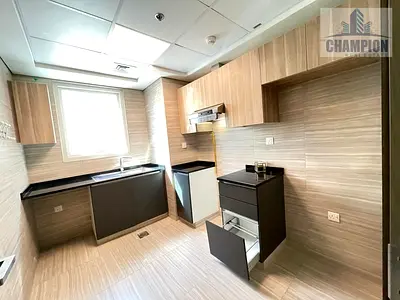 SPACIOUS 3BHK+STOREROOM + ALL MASTERROM : RENT 108K : GYM : POOL ; 1 PARKING