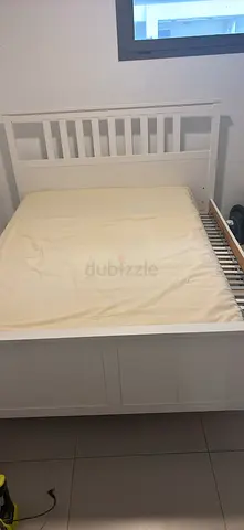 White HEMNES bed