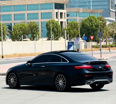 2017 Mercedes-BENZ E-CLASS photo 4