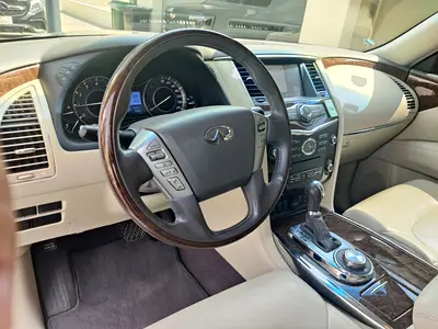 2017 Infiniti QX80 — фото 7