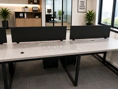 Modern 4-Seat Office Workstation Desk with Dividers