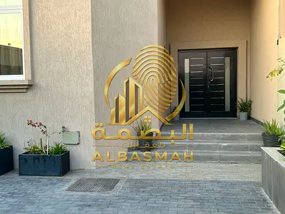 فلتان متلاصقتان في الحوشي – ضاحية البديع | الشارقة فرصة نادرة لامتلاك فلتين بتشطيب شخصي فاخر في موقع مميز إذا كنت تبحث عن سكن عائلي فاخر أو استثمار في واحدة من أفضل مناطق الشارقة، فهذه فرصة لا تتكرر