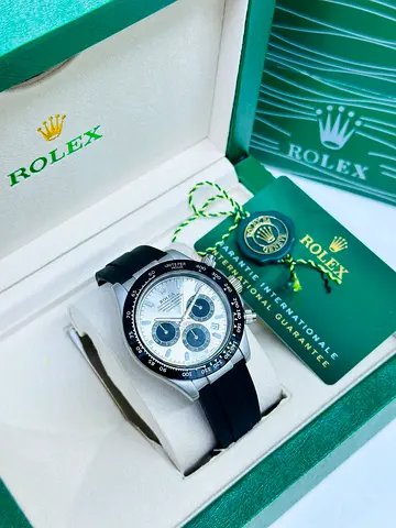Rolex Daytona style chronograph watch with rubber strap — complete set