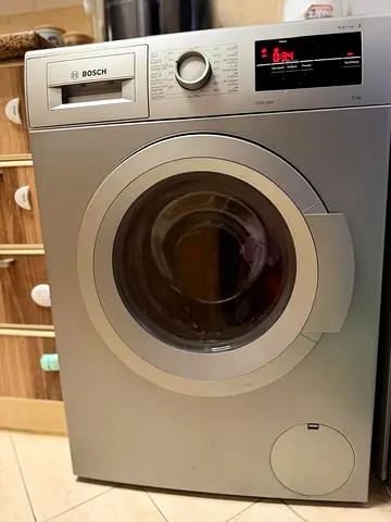 Bosch front load washing machine 8kg - good working condition