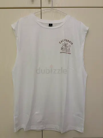 Brand-New white sleeveless top (M)