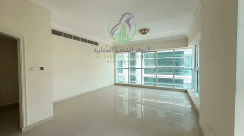 شقة غرفتين وصالة مع غرفة خادمة للإيجار في المجاز 1 | إطلالة مفتوحة | باركينغ مجاني