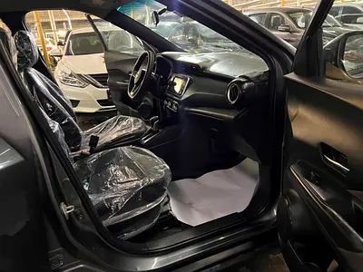 صورة 13 لـ 2019 Nissan KICKS