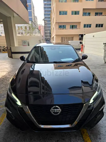 Nissan Altima SR 2020 | Sporty Look | American Specs