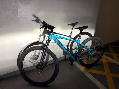 Used mountain bike - 26" aluminum frame, front suspension, disc brakes
