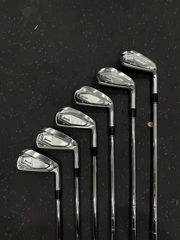 Srixon zxi5 Irons
