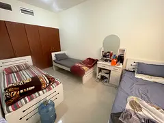 Executive Bed Space – AED 1,100 | 3 Sharing | Al Khail Gate