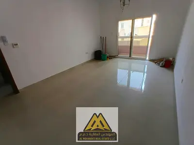 Luxury apartment / High-end finishes / Central air conditioning / Spacious area / Free maintenance / Flexible payment options
