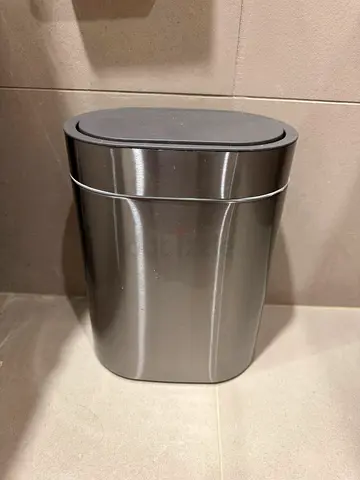 2x Small stainless steel bathroom trash bin with swing lid