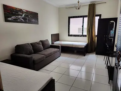 Executive working bachelor room available in near golden sons 3 abc 1 building