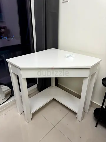 Corner table perfect for small rooms