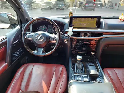 2019 Lexus LX-SERIES photo 10