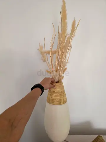 Large decorative floor vase with dried pampas grass