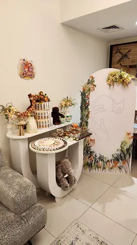 Neutral Safari-Themed Baby Room Decor Set — Baby shower and baby chocolate decoration