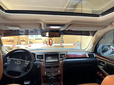 2015 Lexus LX-SERIES photo 10