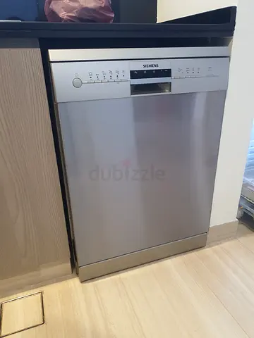 Siemens Dishwasher 2 Racks With Basket For Sale - UNDER WARRANTY
