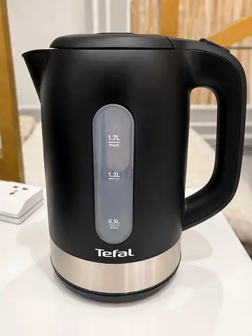 Tefal 1.7L Electric Kettle - Black, Excellent Condition