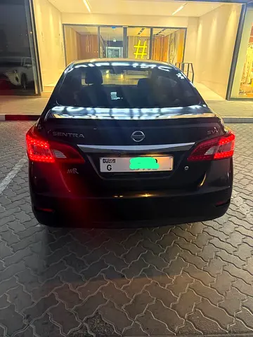 2020 Nissan SENTRA photo 2