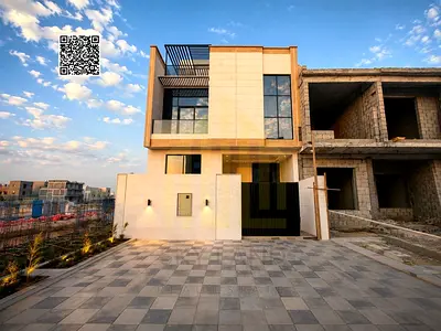 Townhouse - Good location - Fees included - 3 floors - Excellent price