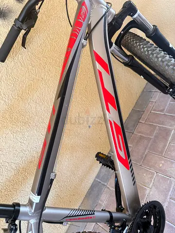 GT Hardtail Mountain Bike - Silver/Red, Good Condition