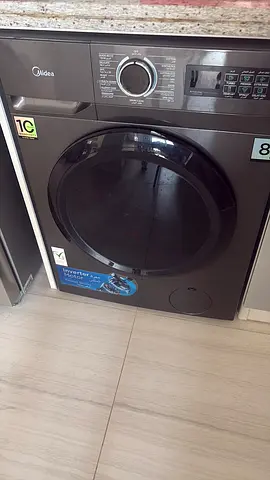 Midea 8kg Front Load Washing Machine - Good Condition