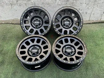 4x Original Method Wheels 5x150