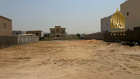 للبيع أرض سكنية مميزة في العزرة – الشارقة